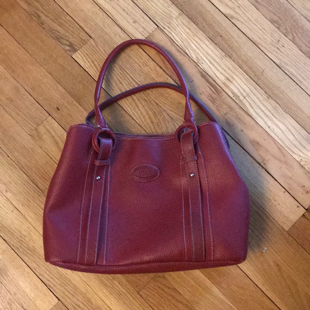 Tod’s red purse